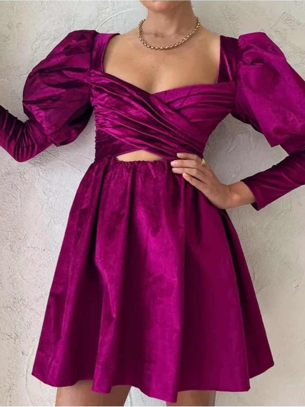 NWT Alemais Size 12 Rosario Magenta Velvet Puff-Sleeve Cutout Mini Dress